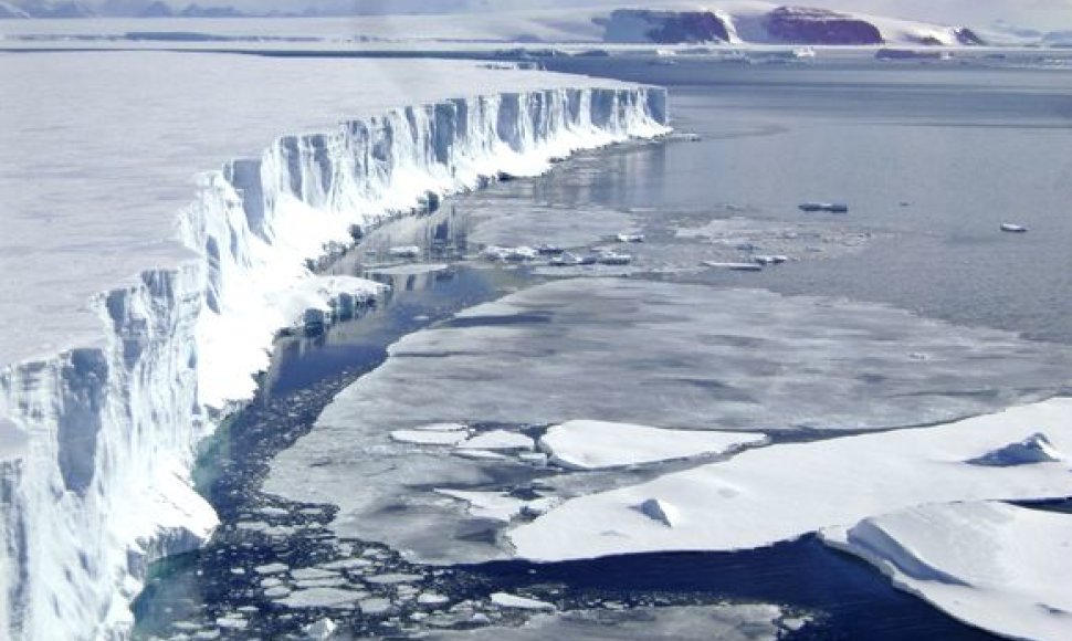 Įspūdingas, tačiau taip pat tirpstantis Larseno ledynas Antarktidoje