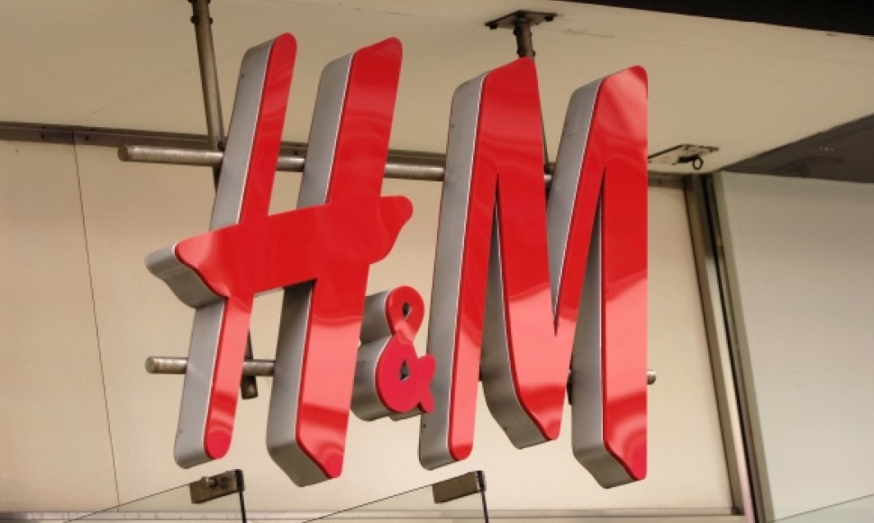 „H&M“ logotipas