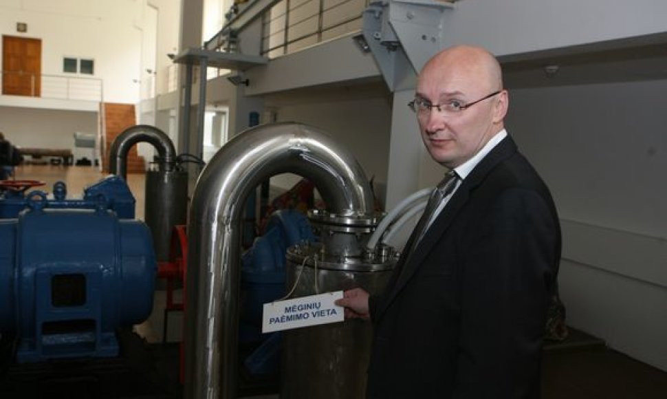 V.Miltienis sakė, kad vandens kainą norima didinti tam, kad „Vilniaus vandenys“ galėtų įgyvendinti suplanuotas investicijas.