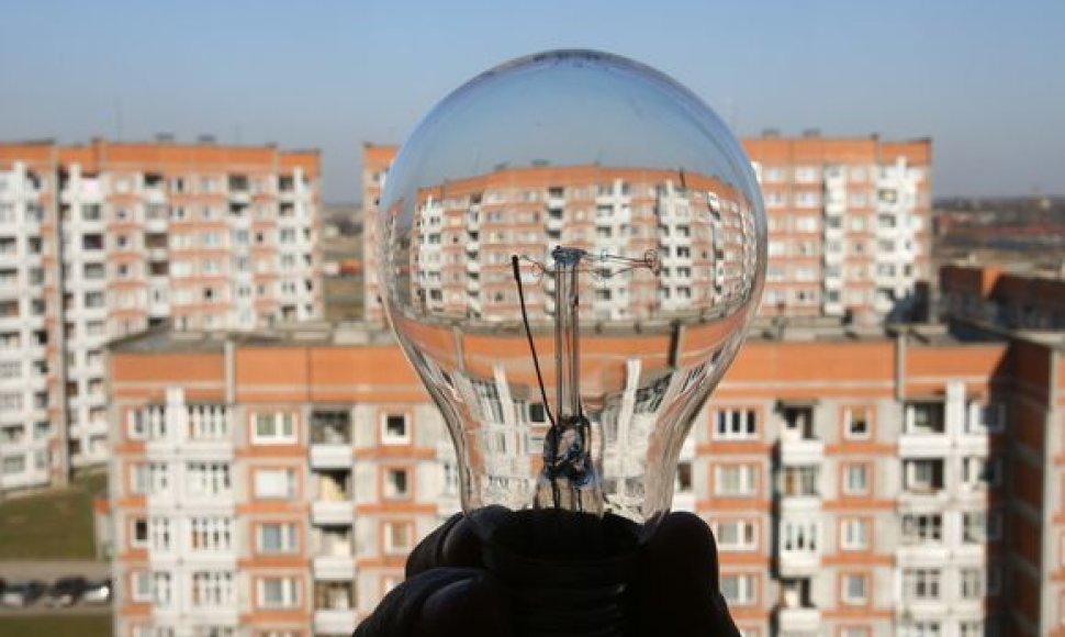 Iš rinkos stumiamų 75 W galingumo lempučių pardavimas ES  pastaruoju metu išaugo 35 proc. 