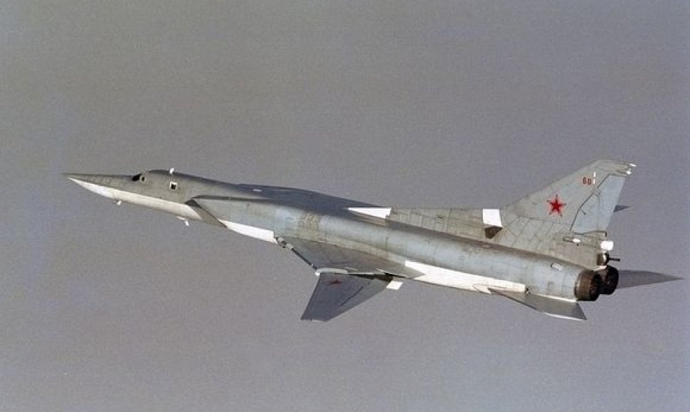 Bombonešis „Tu-22M“