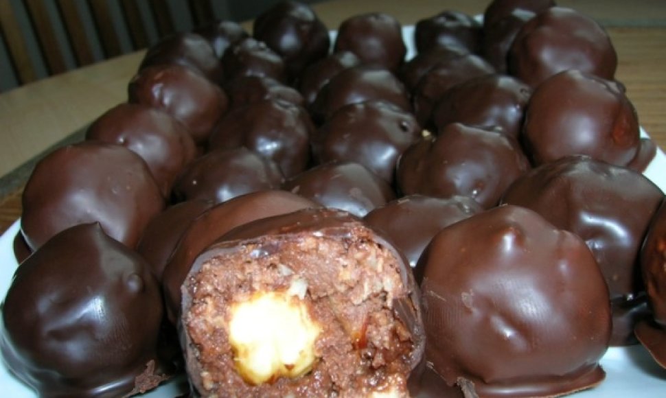 Daivos saldainiai „Ferrero Rocher“
