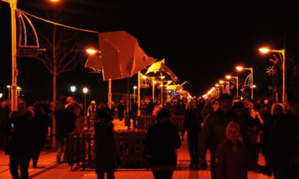 Didžiausias Lietuvos kurortas kviečia 2012-uosius sutikti pajūryje, kartu aplankyti ir J.Basanavičiaus gatvėje veikiačią origami alėją.