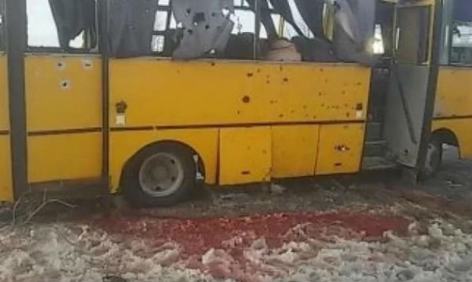 Separatistų sušaudytas autobusas šalia Donecko