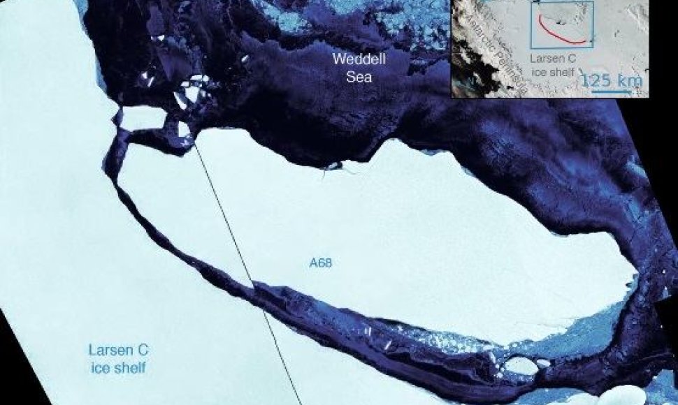 Milžiniškas ledkalnis atskilo nuo Antarktidos