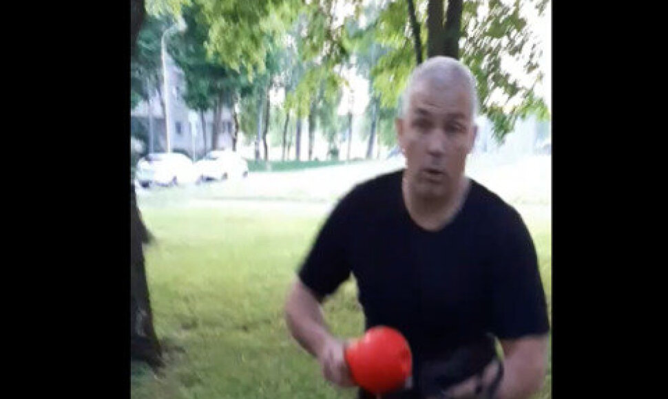 Kauno policija ai&scaron;kinasi, kas paleido į darbą kum&scaron;čius