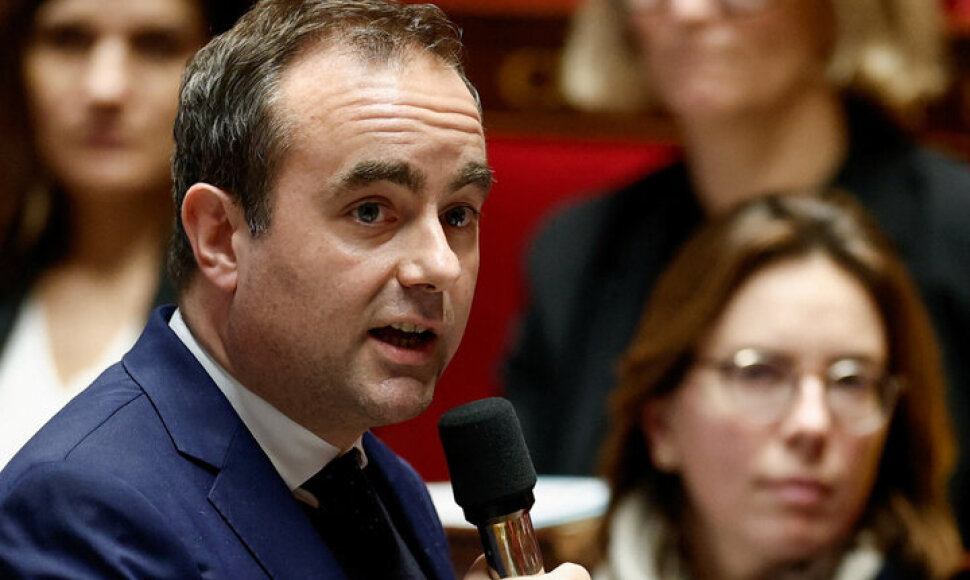 Sebastienas Lecornu / Benoit Tessier / REUTERS