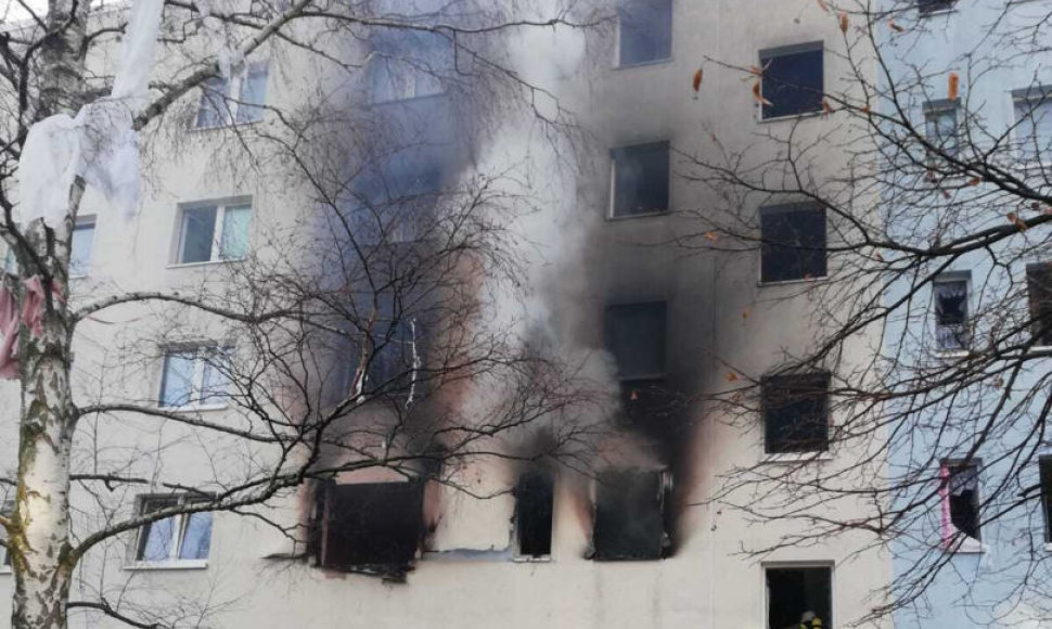 Vokietijoje per sprogimą bute žuvo vienas ir buvo sužeisti dar 25 žmonės
