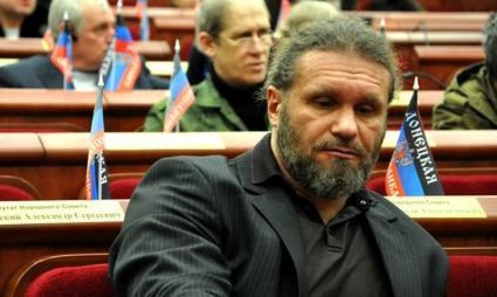 Apsišaukėliškos Donecko liaudies respublikos deputatas Romanas Voznikas.