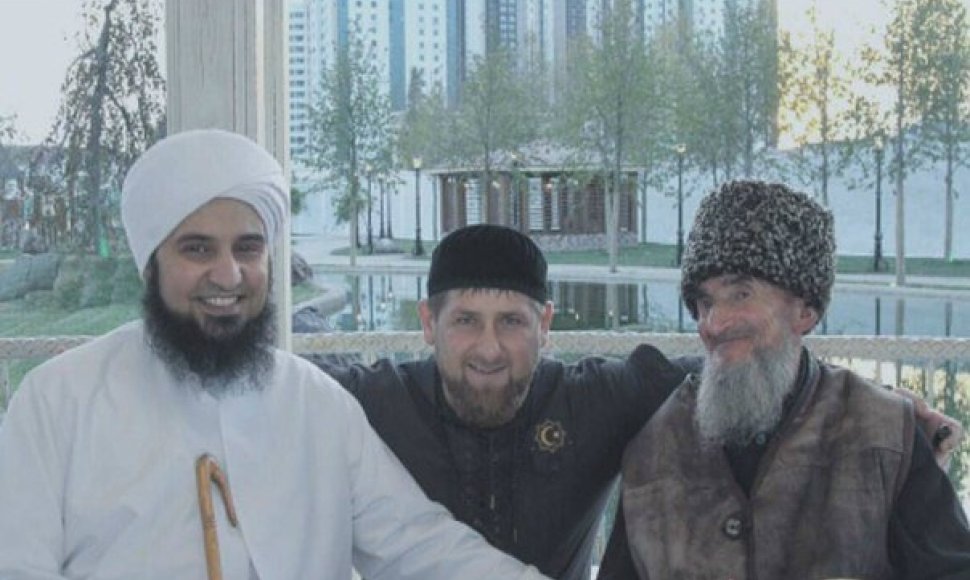 R.Kadyrovas su svečiais