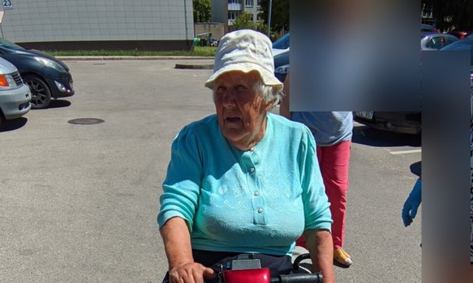 Policijos ie&scaron;koma moteris