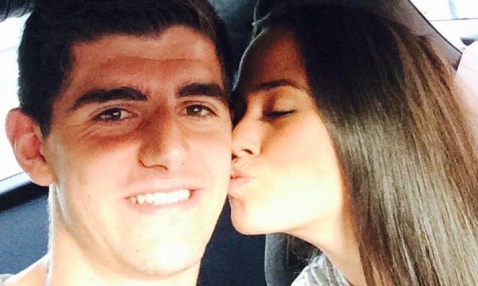 Thibaut Courtois ir Marta Dominguez