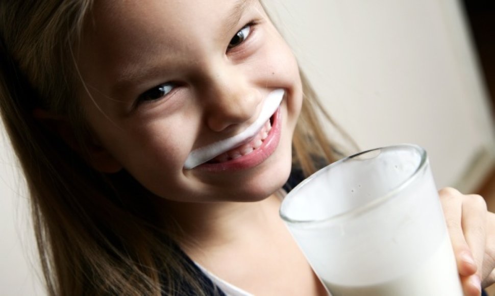 Beveik visų Vilniaus vaikų darželių vaikai turėtų kasdien gauti šviežių pieno produktų ir vaisių.