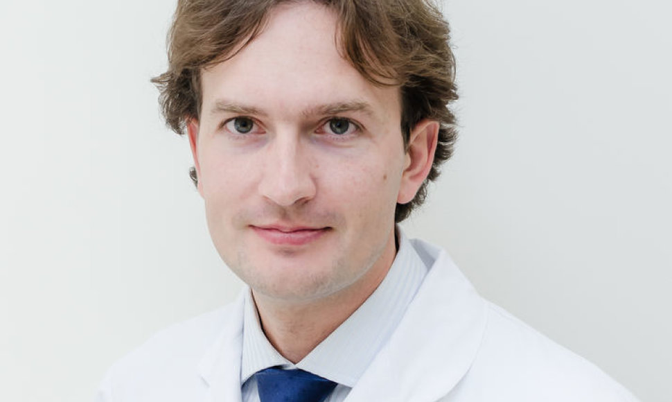 Medicinos diagnostikos ir gydymo centro gydytojas oftalmologas mikrochirurgas Paulius Rudalevičius