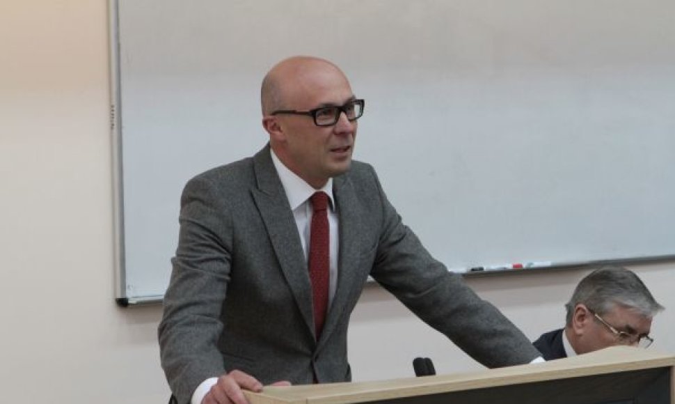 Teisės fakulteto dekanas prof. dr. Tomas Davulis