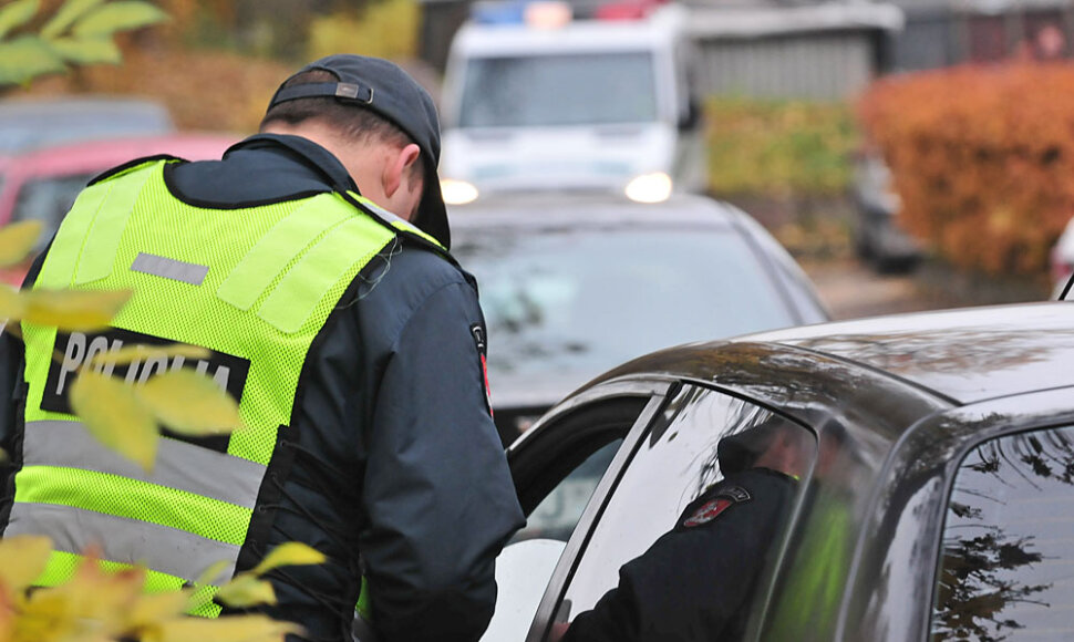 Policijos reidas Vilniuje, Ukmergės g.