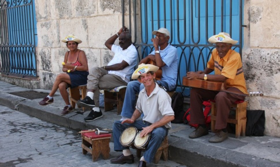 Muzikantai Havanos gatvėje