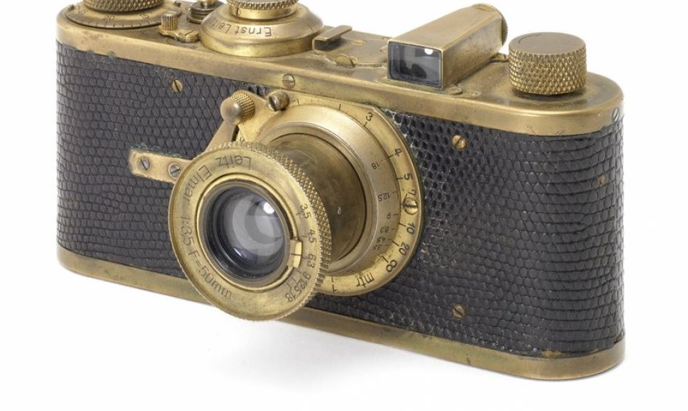 Honkongo aukcione retas fotoaparatas „Leica“ parduotas už 620 tūkst. dolerių.