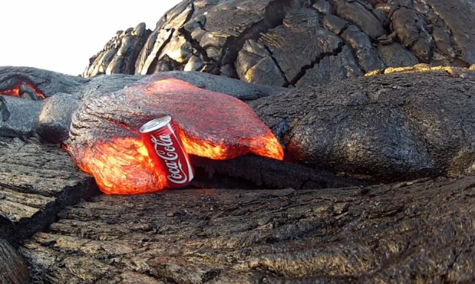 Kai susitinka „Coca Cola“ ir lava...