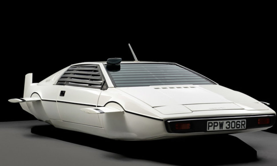 „Lotus Esprit“ iš filmo „James Bond: The Spy Who Loved Me“