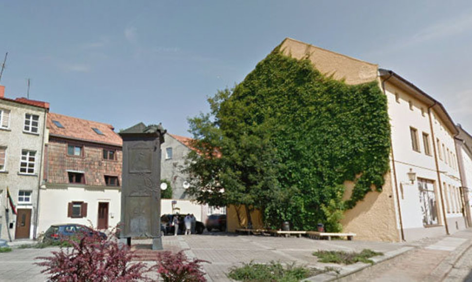 Nebeliko turistų pamėgto Klaipėdos senamiesčio vijoklio
