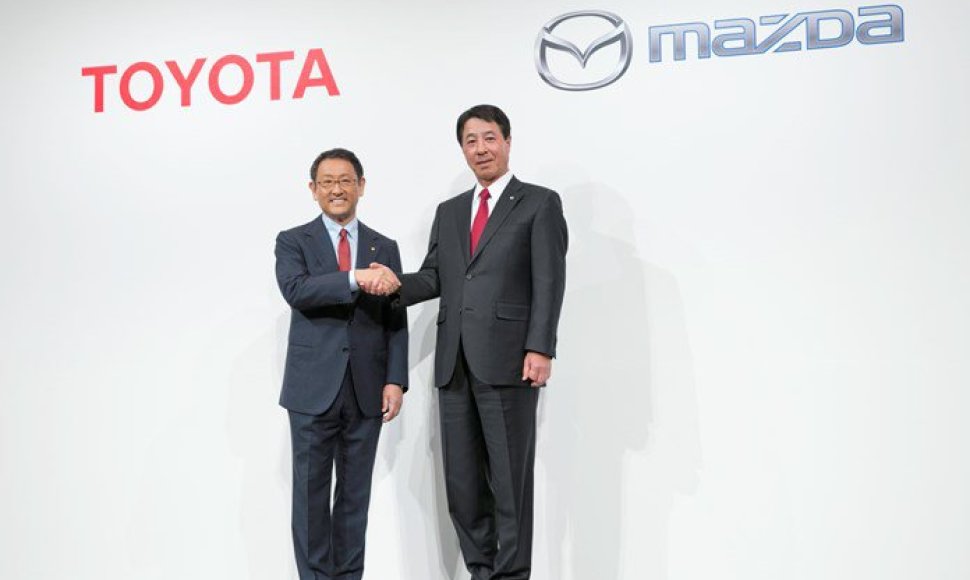 Masamichi Kogai ir Akio Toyoda