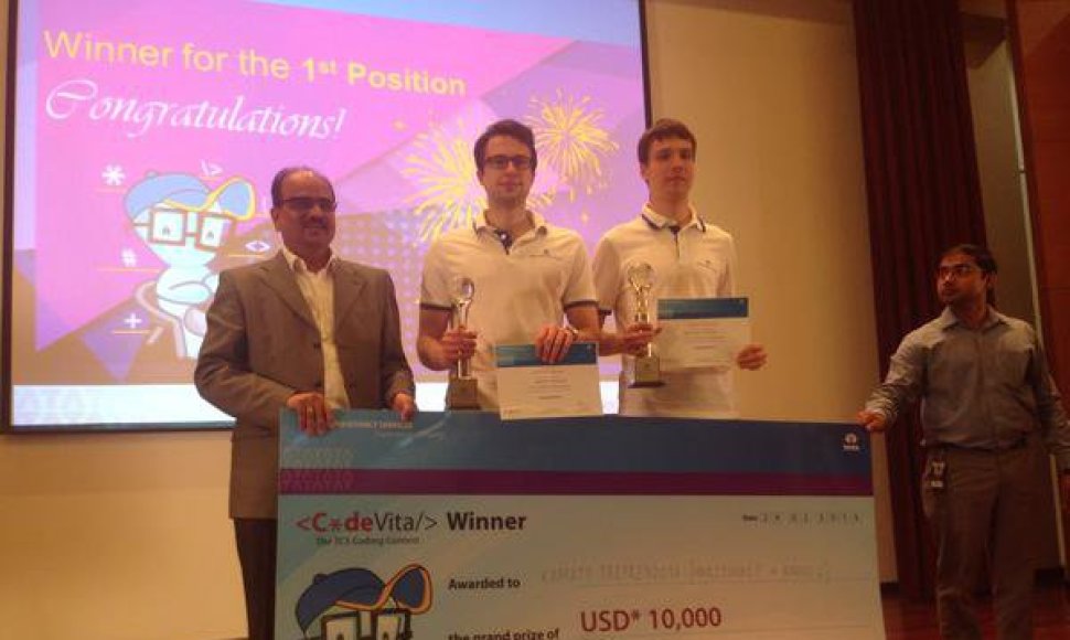 Prestižinį programavimo konkursą „Codevita“ laimėjo lietuviai Marijonas Petrauskas ir Karolis Greblikas