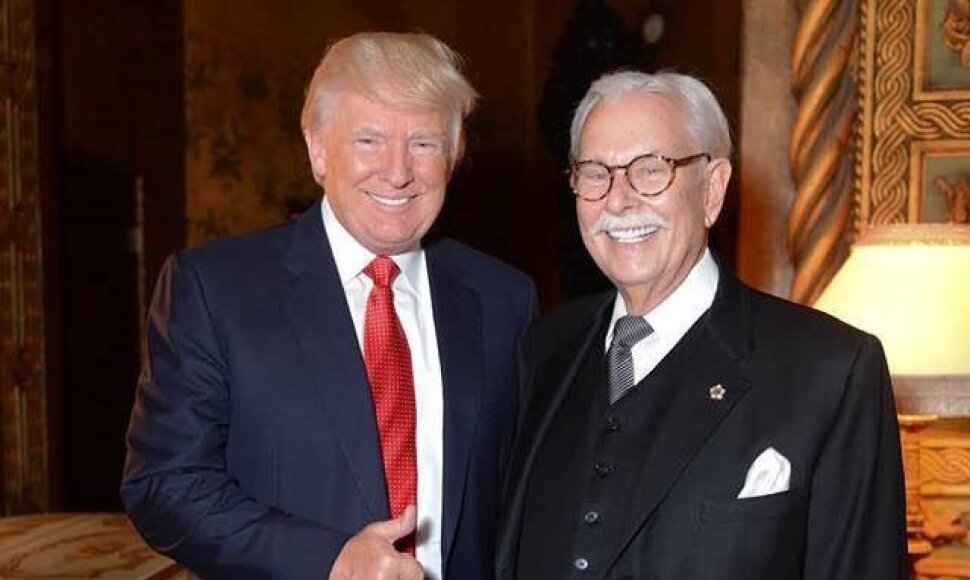 Donaldas Trumpas ir Anthony Senecalo