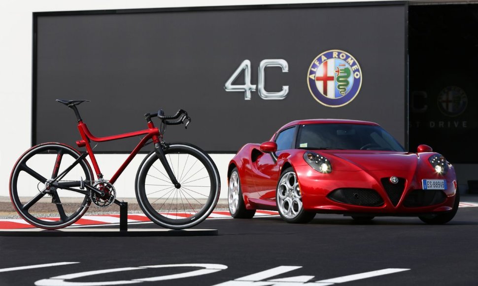 „Alfa Romeo“ dviratis 4C