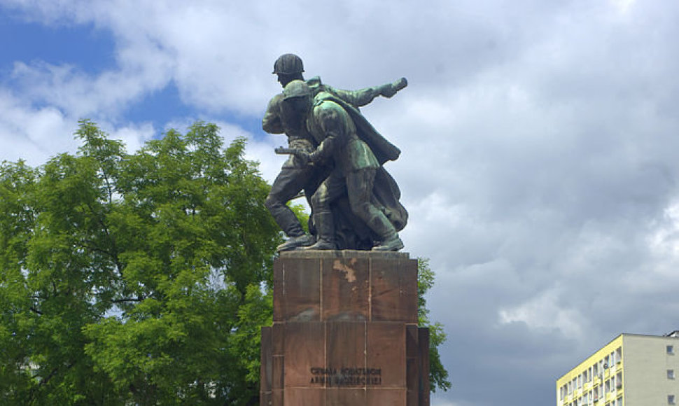Varšuvos paminklas Lenkų ir sovietų ginklo brolijai