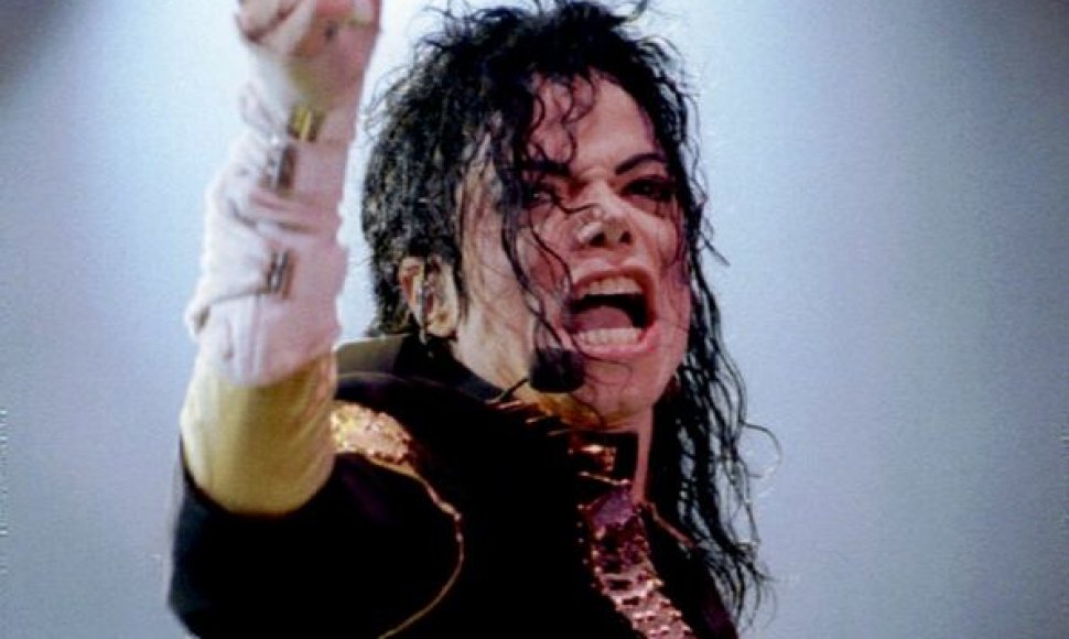 2 vieta – dainininkas Michaelas Jacksonas – 145 mln. JAV dolerių