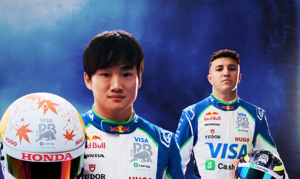 &bdquo;Visa Cash App Racing Bulls&ldquo; F1 komandos pilotai: Yuki Tsunoda ir Isack Hadjar