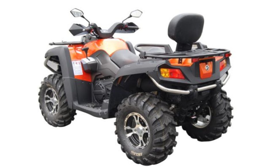 „CFMOTO X8 Terralander 800“