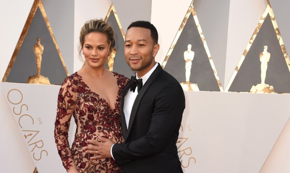 Chrissy Teigen ir Johnas Legendas