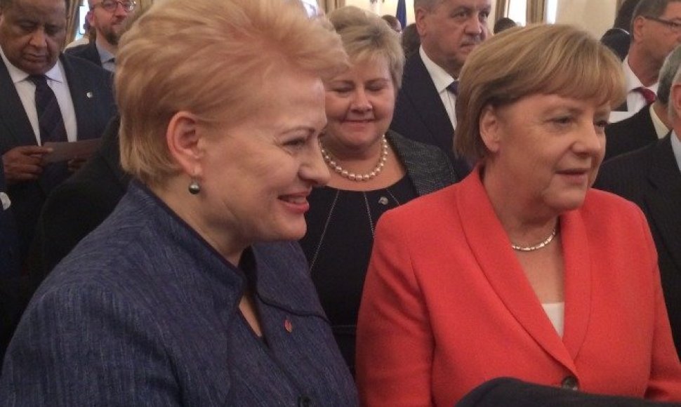Dalia Grybauskaitė su Vokietijos kanclere Angela Merkel