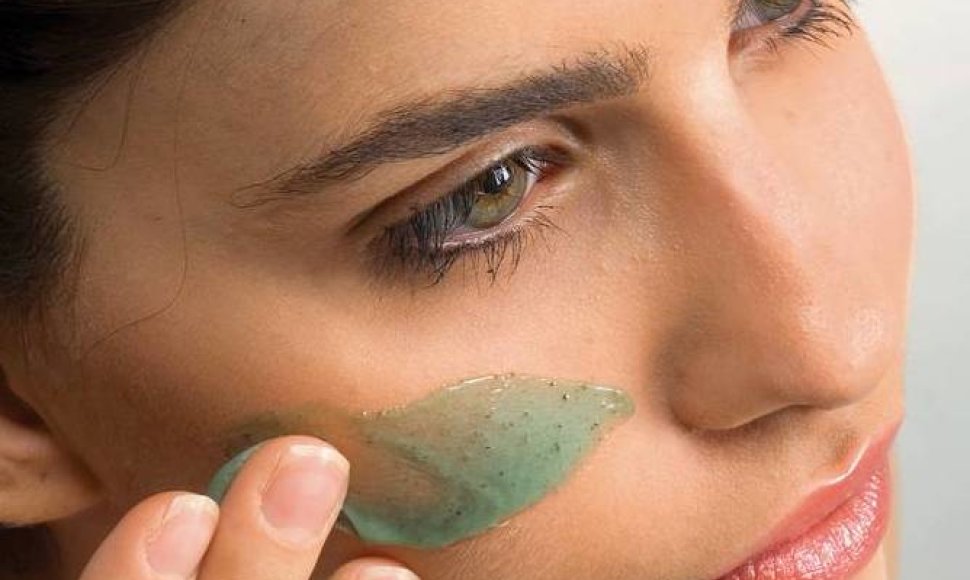 Šveisti veido odą rekomenduojama kelis kartus per savaitę