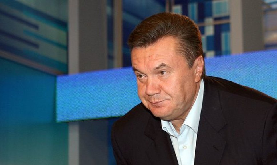 Protestuotojai palaiko opozicijos lyderį Viktorą Janukovyčių.
