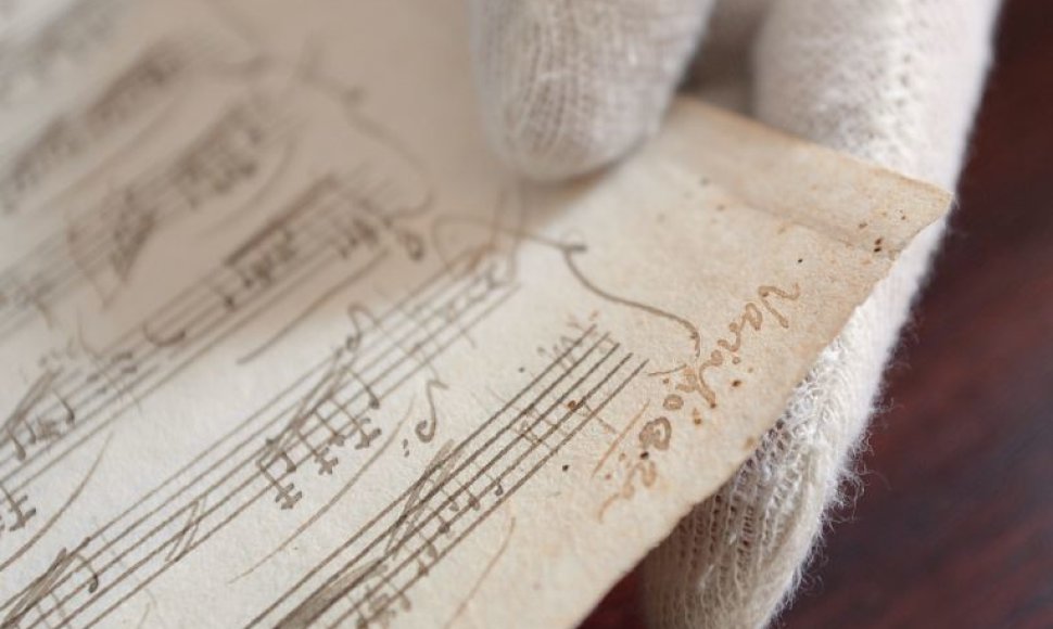 Mozarto rankraštis aukcione gali būti parduotas už 500 tūkst. eurų