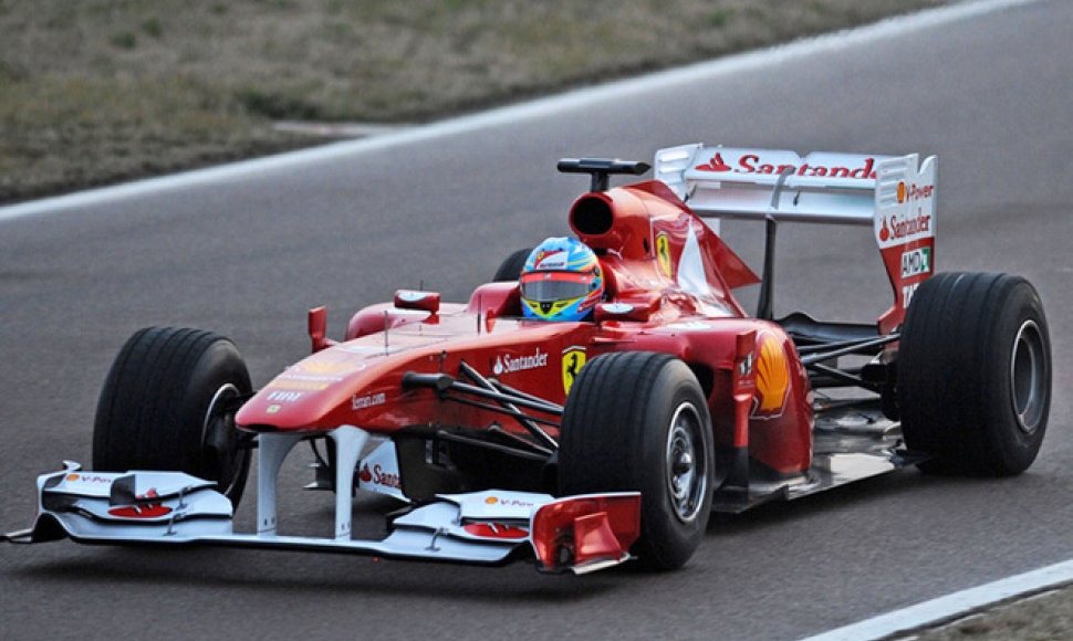 „Ferrari“ bolidas „F150th Italia“