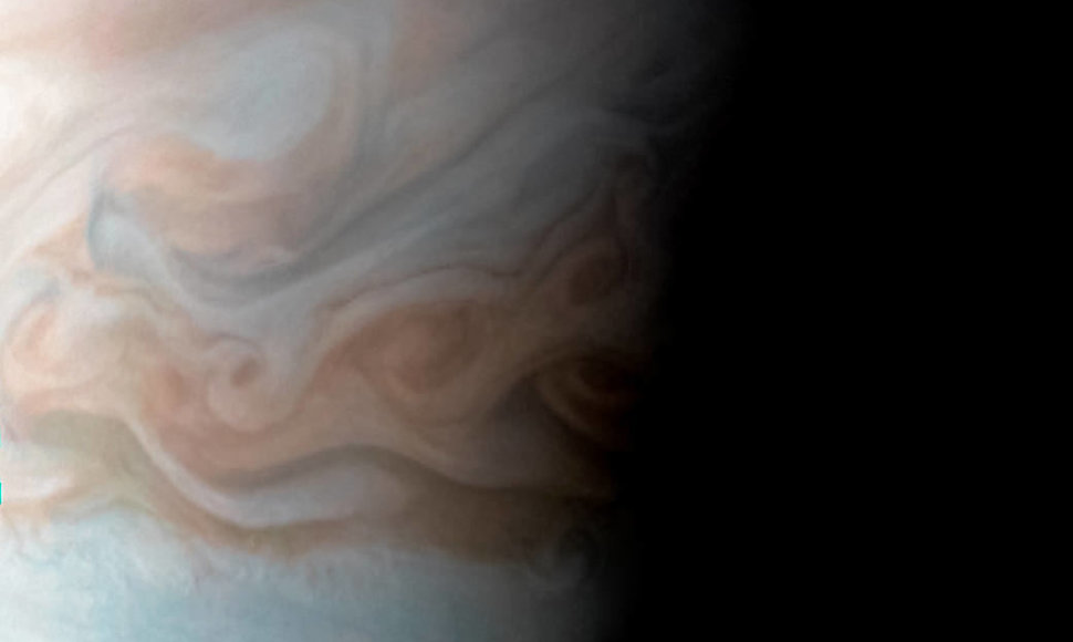 NASA parodė, kaip atrodo didžiulis sūkurys Jupiteryje