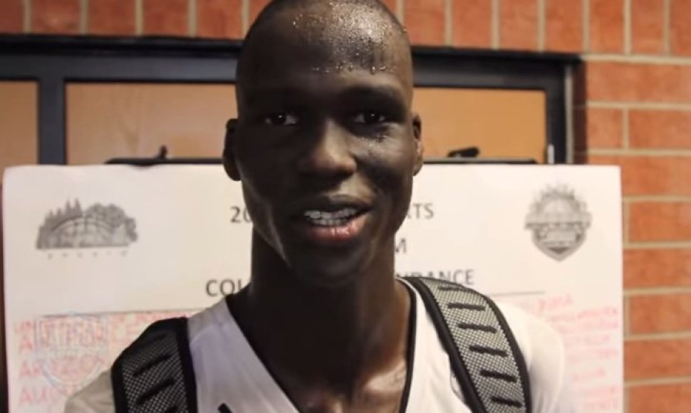 Thonas Makeris