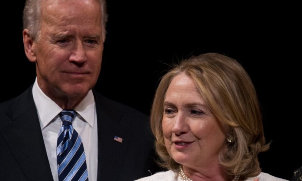 Joe Bidenas ir Hillary Clinton