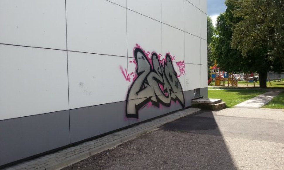 Grafitis Jonavoje