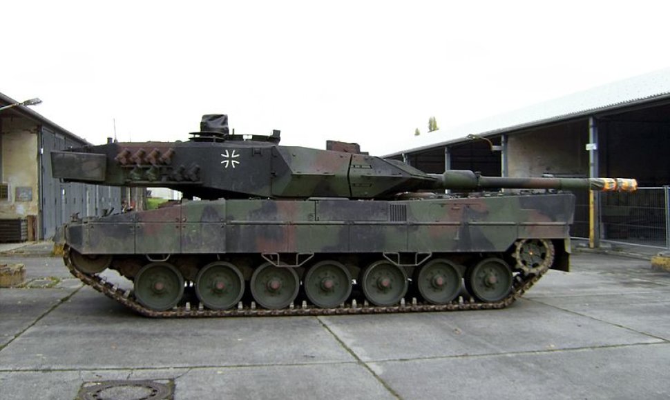 Tankas „Leopard 2“
