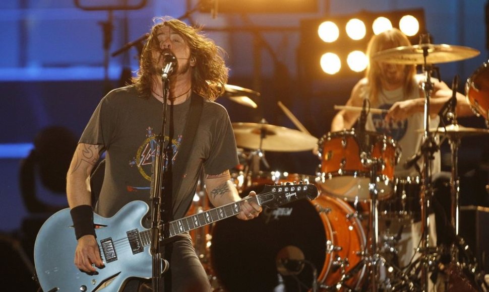 14 vieta – amerikiečių rokeriai „Foo Fighters“ – 47 mln. JAV dolerių