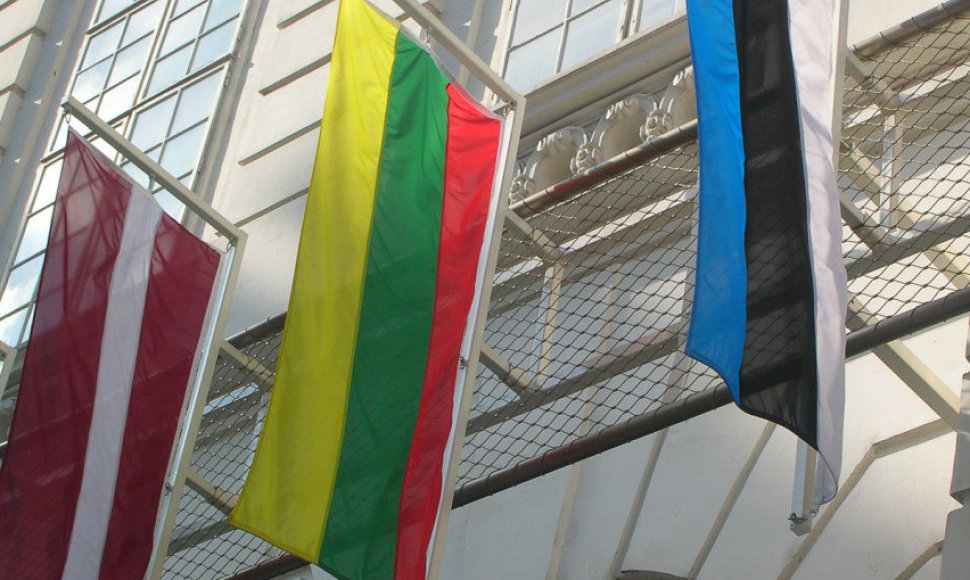 Lietuvos, Latvijos ir Estijos vėliavos