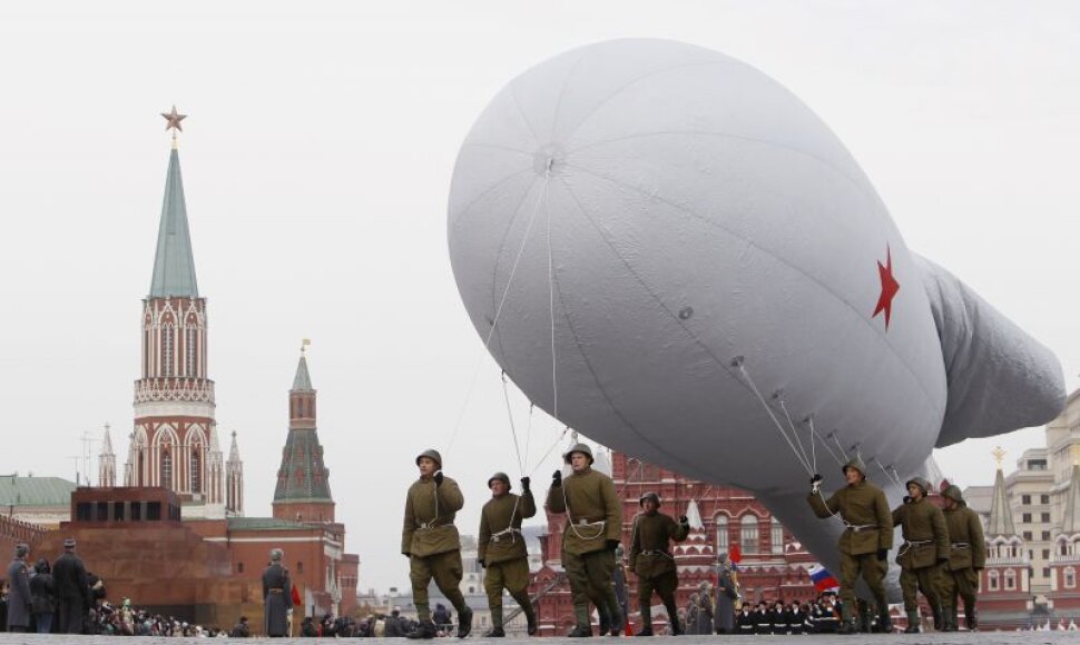 Raudonoji aik&scaron;tė / Reuters