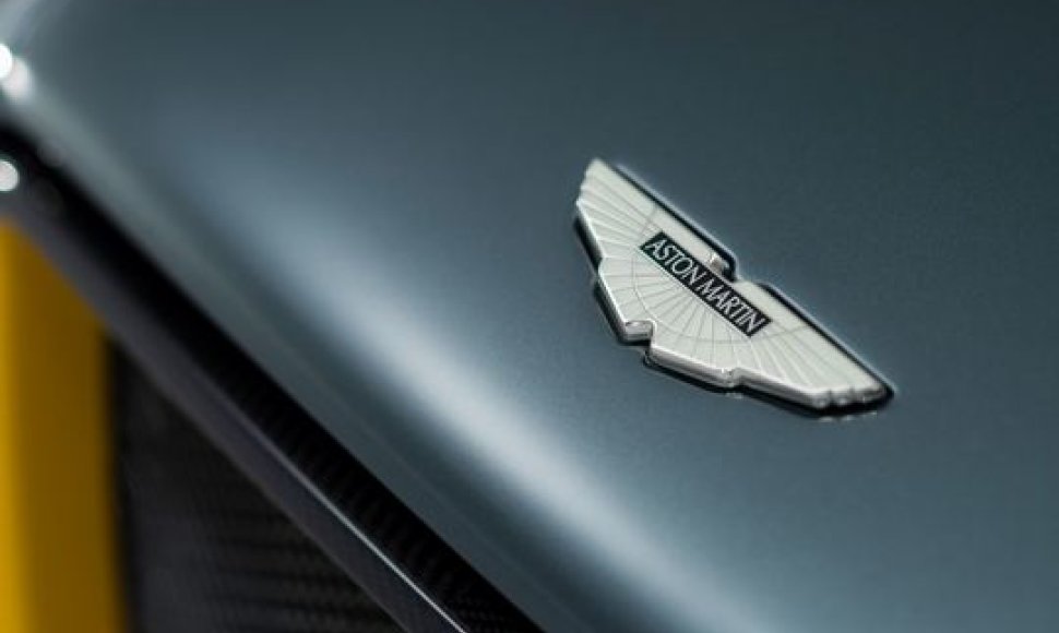 „Aston Martin CC100 Speedster“