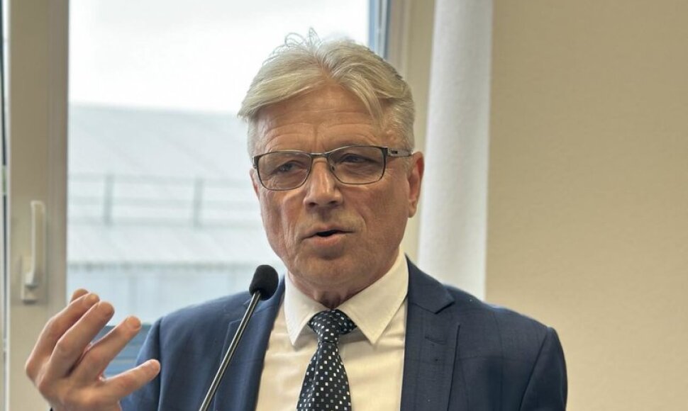 Erlandas Mikėnas 