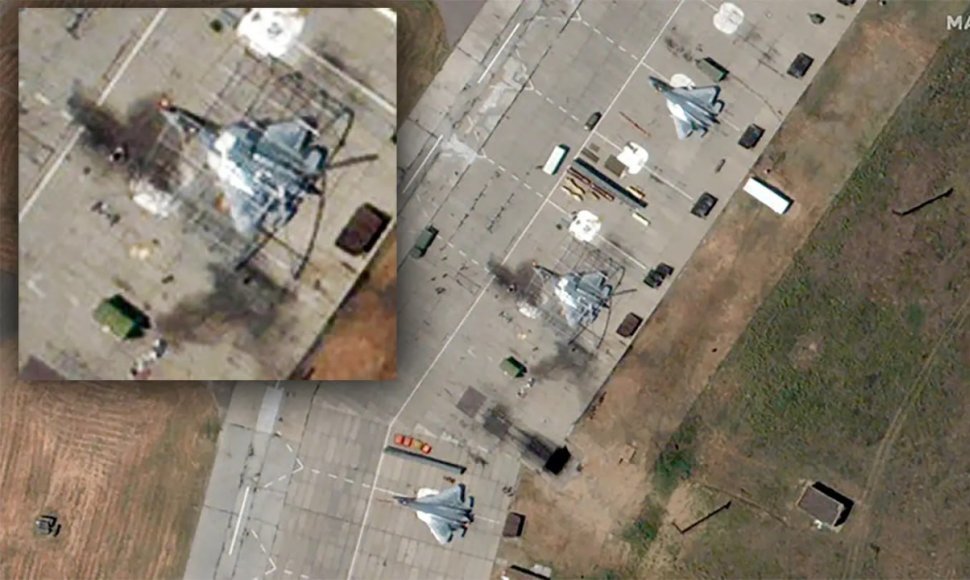 Palydovo nuotraukoje – Rusijos naikintuvas Su-57 po smūgio